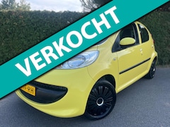 Peugeot 107 - 1.0-12V XS 141 DKM NAP NIEUWE-APK 5-DEURS