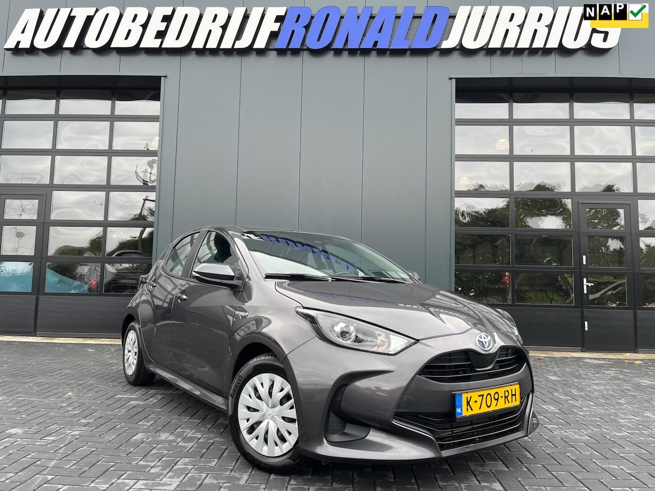 Toyota Yaris - 1.5 Hybrid Active NL.Auto/Automaat/Carplay/Camera/Climatronic/1Ste Eigenaar/Dealer Onderho - AutoWereld.nl