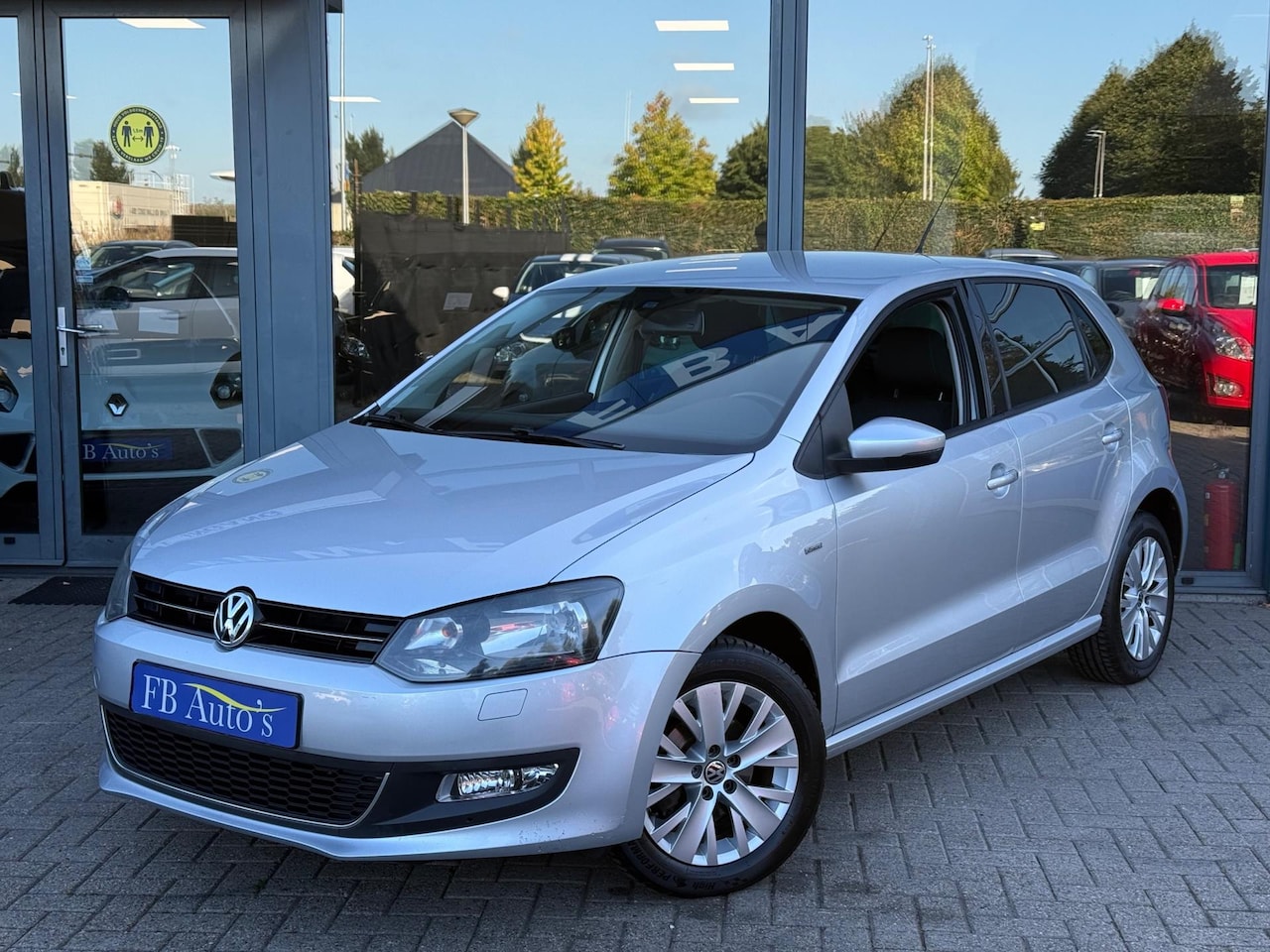 Volkswagen Polo - 1.2 TSI Life Airco Lmv - AutoWereld.nl