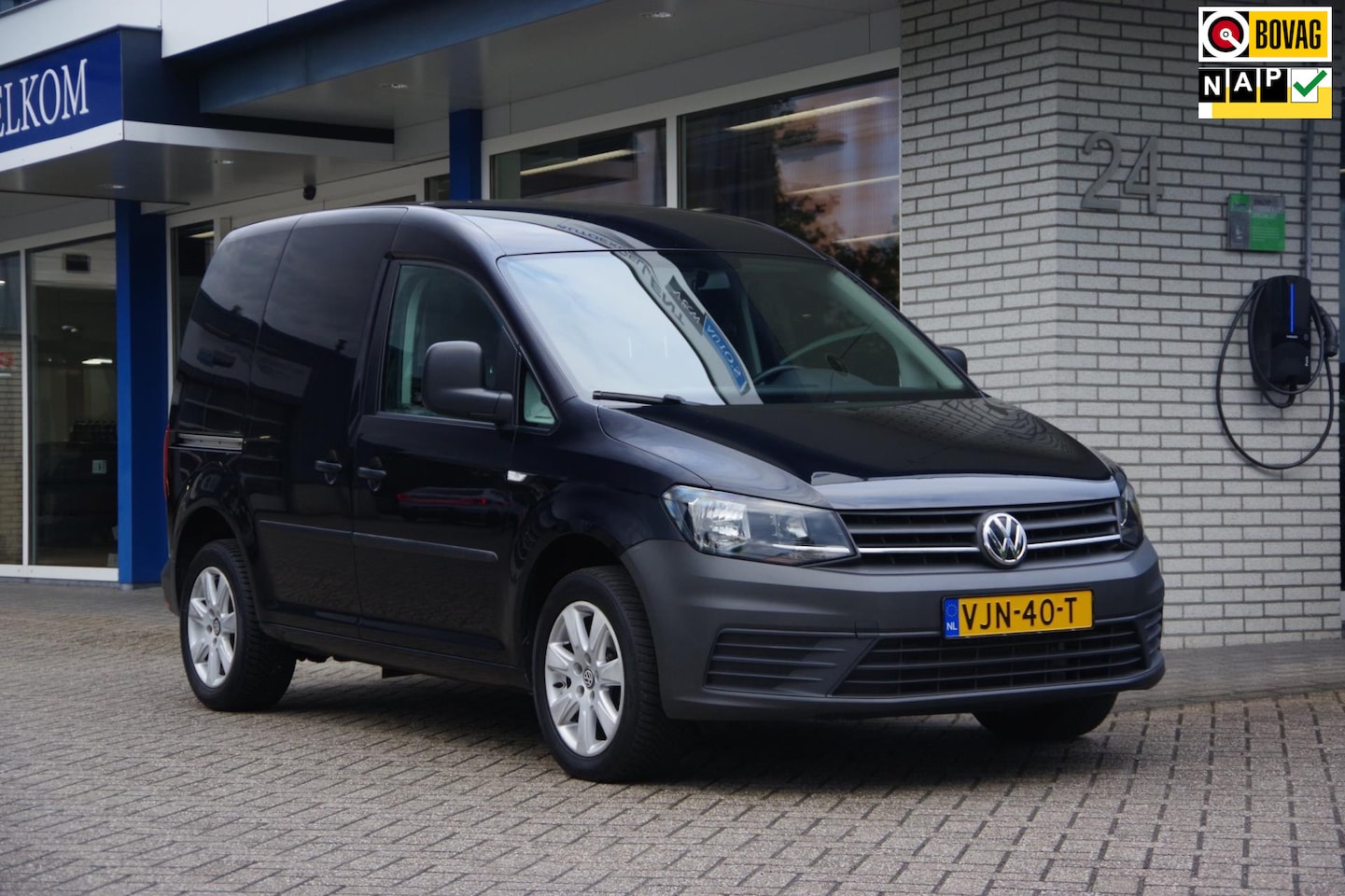 Volkswagen Caddy - 2.0 TDI L1H1 Achterklep Airco Trekhaak - AutoWereld.nl