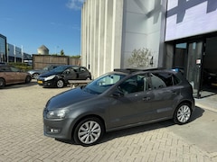 Volkswagen Polo - 1.4-16V Style PANO NETTE AUTO INRUIL MOGELIJK