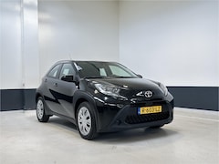 Toyota Aygo X - 1.0 VVT-i MT Play | 1 Eig| NL | Camera | Airco |
