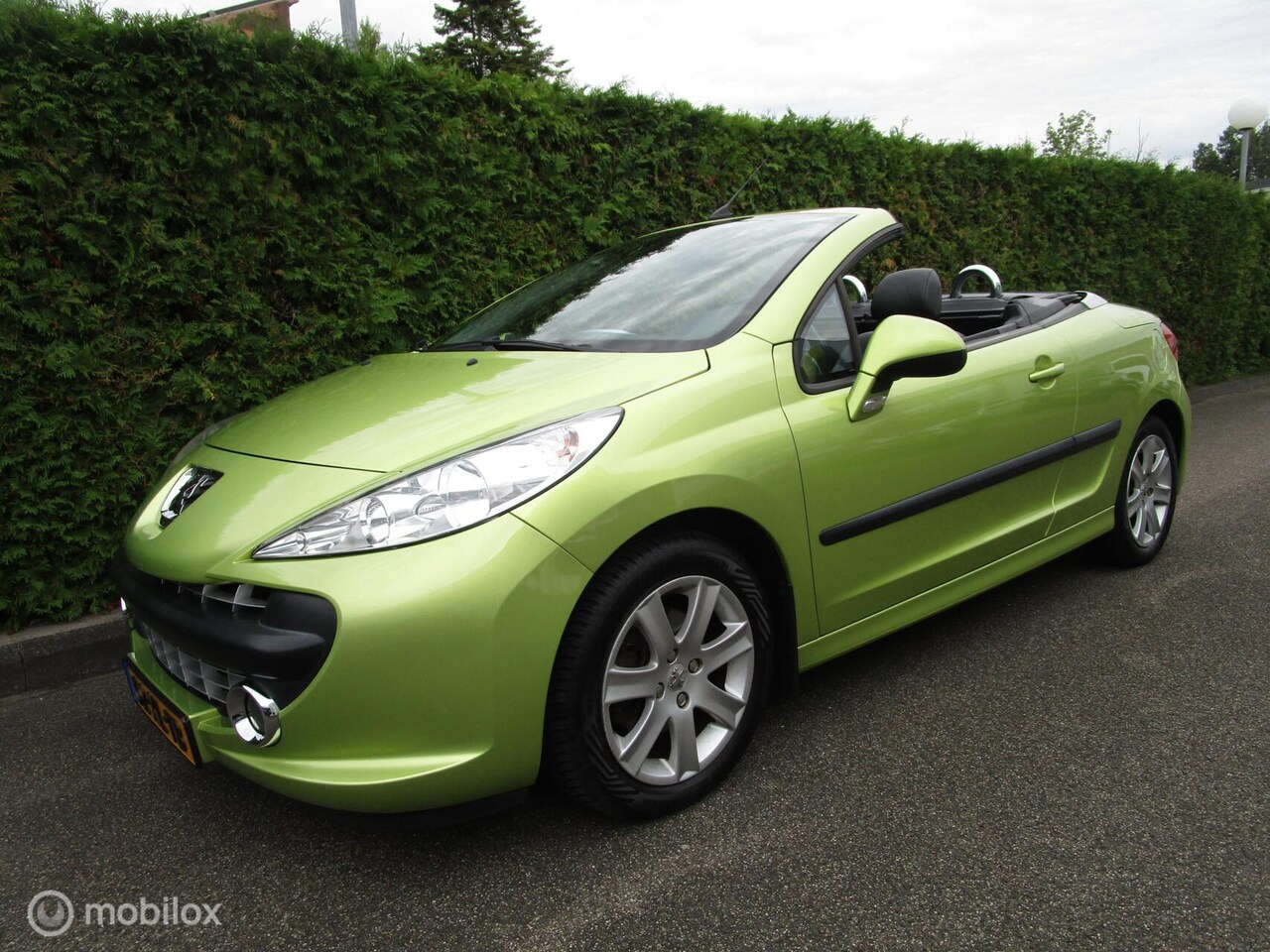 Peugeot 207 CC - 1.6 VTi Première - Airco - LMV - Leder - AutoWereld.nl