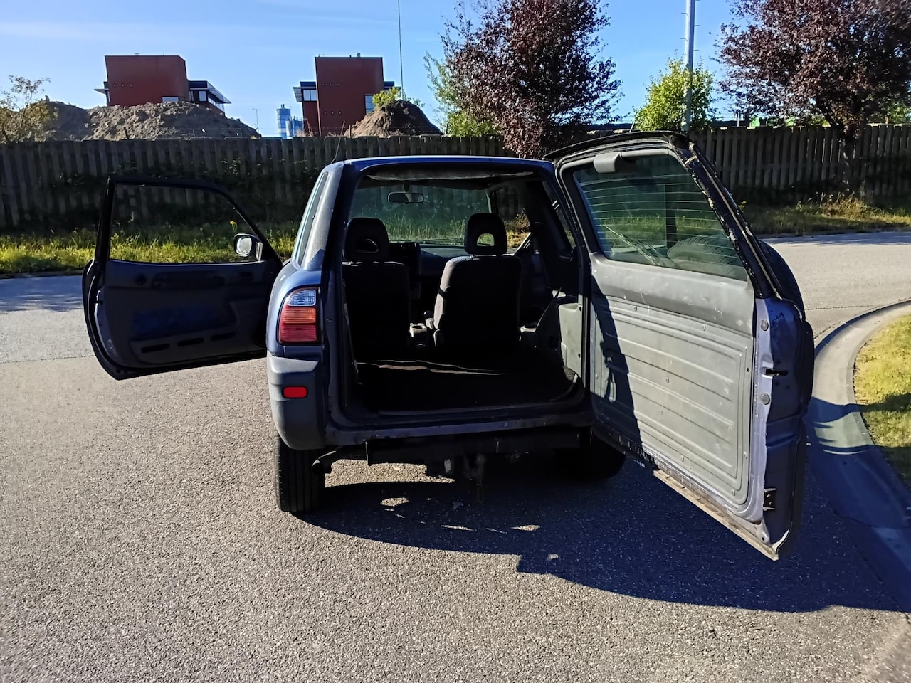 Toyota FunCruiser RAV4 - 2.0i EXPORT PRIJS