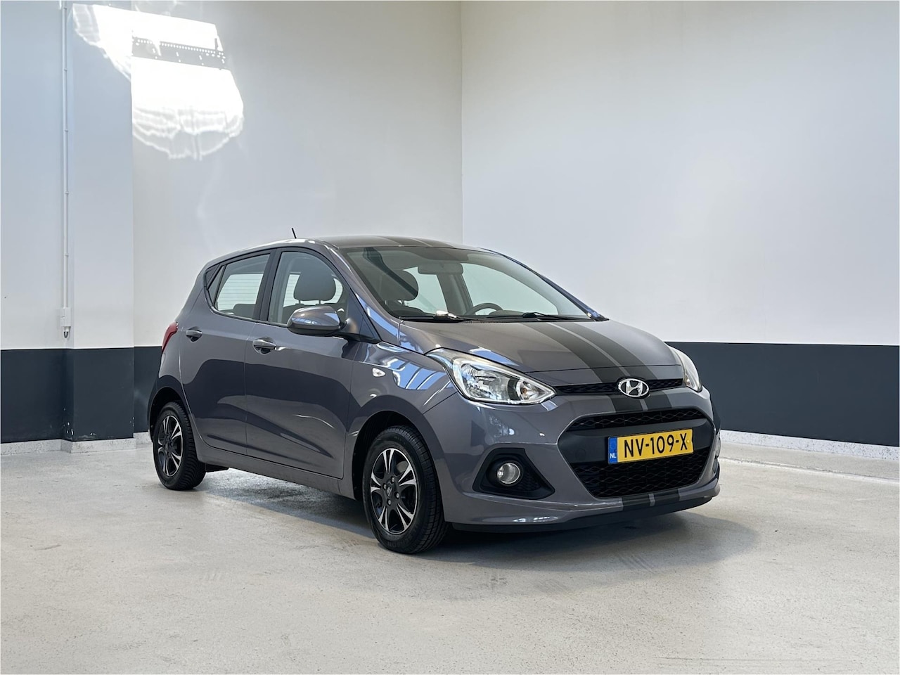 Hyundai i10 - 1.0i i-Motion Comfort | Airco | LM velgen | NL | 2 Eig | Cruise| - AutoWereld.nl