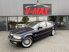 BMW 3-serie Touring - 328i AUT Executive Leder Navi Stoelverw Trekhaak