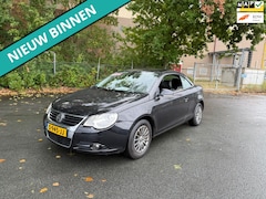Volkswagen Eos - 1.6-16V FSI Highline ZO INGERUILD DUS ZO WEG PRIJSJE