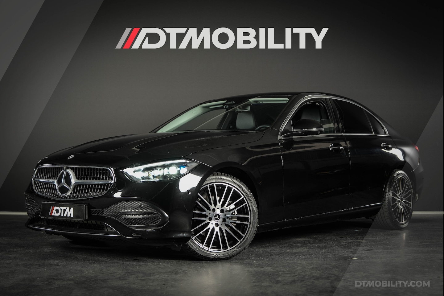 Mercedes-Benz C-klasse - 180 Luxury Premium | Memory | 360 | Sfeerverlichting - AutoWereld.nl