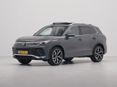 Volkswagen Tiguan - 1.5 eTSI R-Line Business Panorama Camera Navigatie Acc 36
