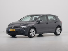 Volkswagen Golf - 1.0 eTSI 110pk DSG Life Business Navigatie Stoelverwarming Acc Pdc 259