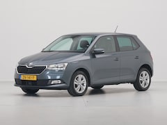 Skoda Fabia - 1.0 TSI 95pk Style Clima Navigatie Parkeersensoren Privacyglas 323