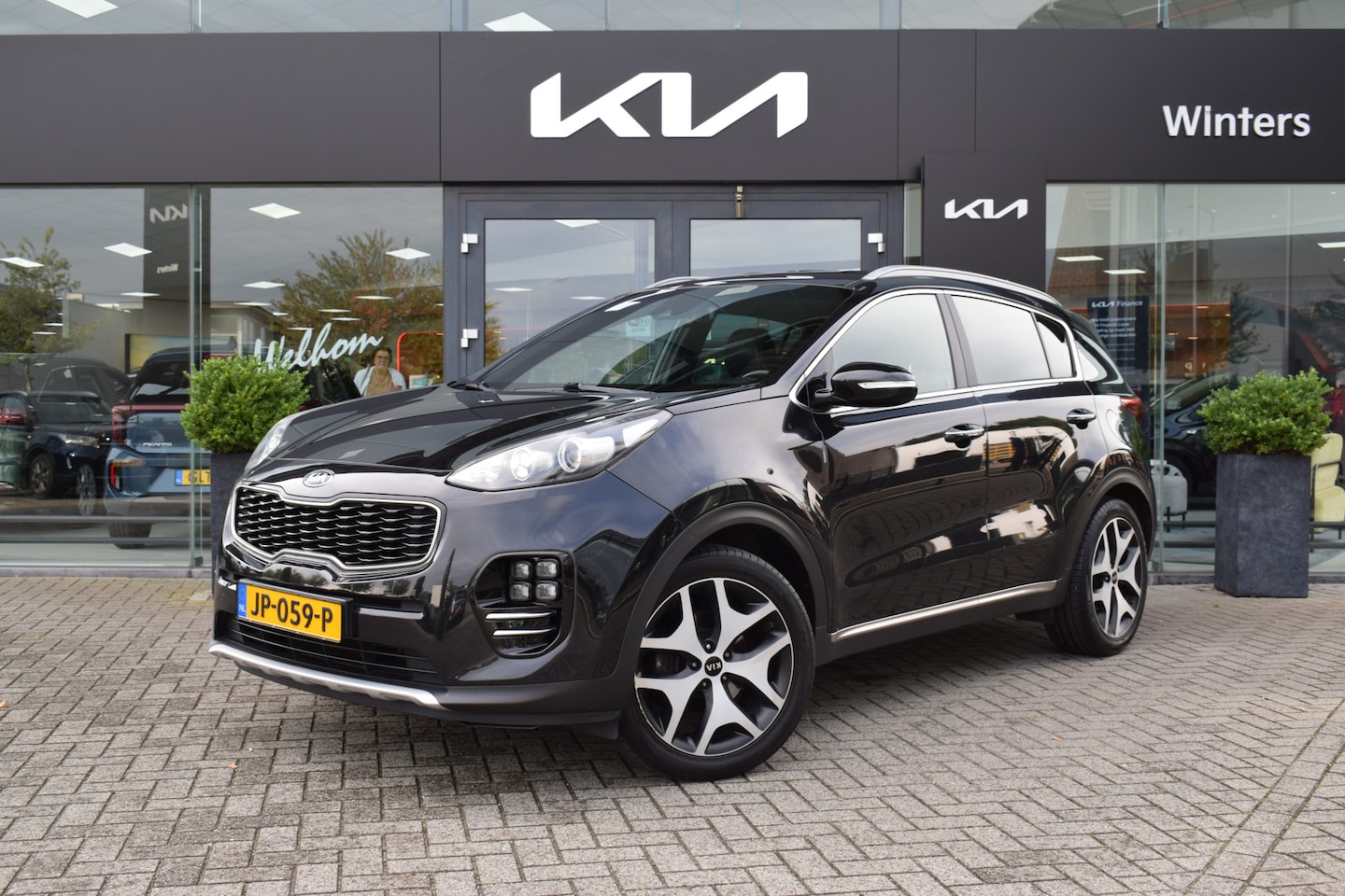 Kia Sportage - 1.6 T-GDi /177pk GT-Line First Edition | Cruise Control | Navigatie | Camera | Leder | Sto - AutoWereld.nl