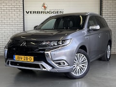 Mitsubishi Outlander - 2.4 PHEV Instyle | Leder | Schuif/Kanteldak | 360 Camera | Adap.Cruise | All-in rijklaarpr