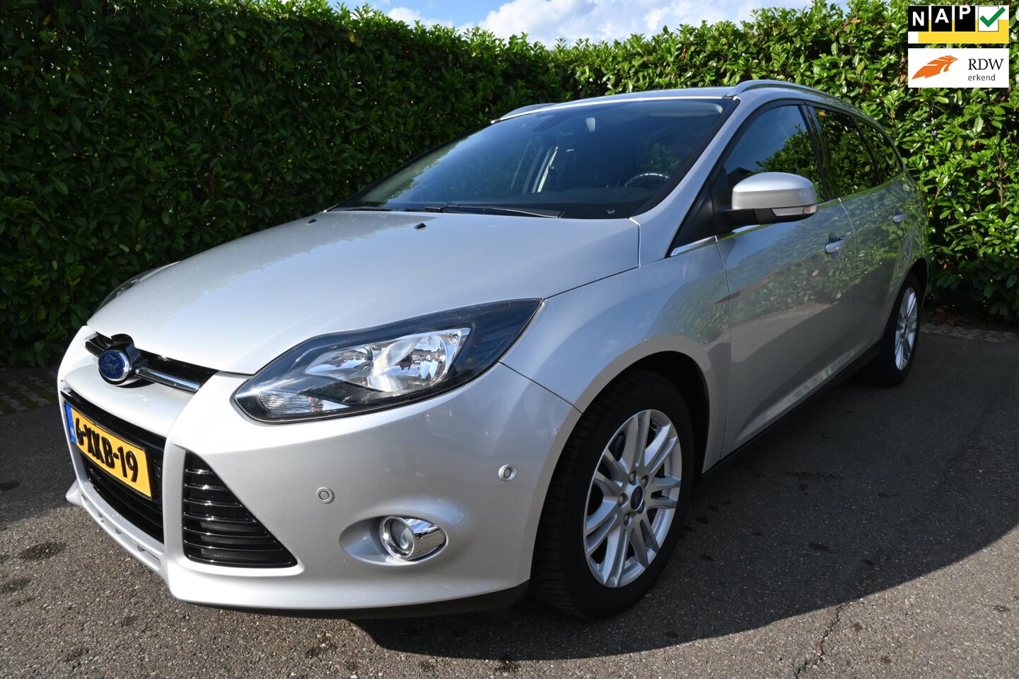 Ford Focus Wagon - 1.0 EcoBoost Edition Plus. Origineel Nederlandse auto met NAP. - AutoWereld.nl