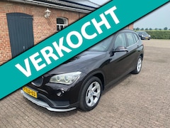 BMW X1 - XDrive20i High Executive Automaat met leder en Panoramadak