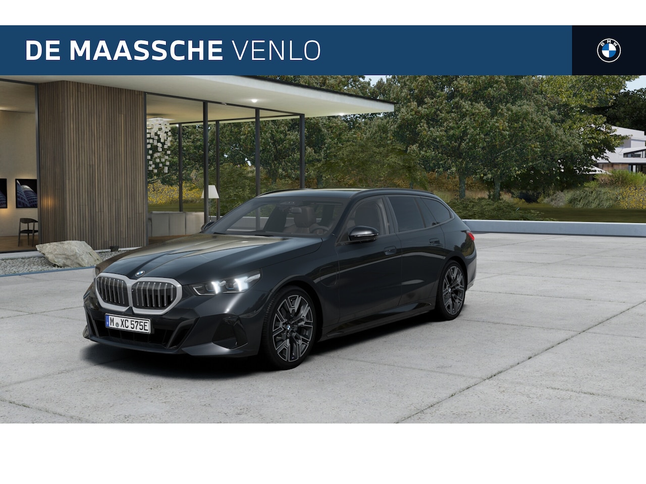 BMW 5-serie Touring - 530e High Executive M Sport Automaat / Panoramadak / Adaptieve LED / Parking Assistant Plu - AutoWereld.nl