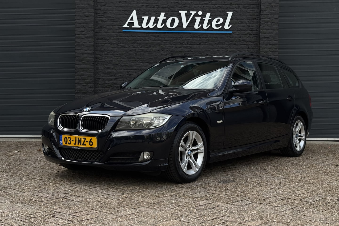 BMW 3-serie Touring - 318i Business Line | GEEN INRUIL! | Clima | Zie omschrijving - AutoWereld.nl
