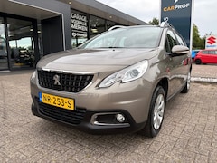 Peugeot 2008 - 1.2 Puretech Blue Lion ''Trekhaak - PDC - Navi ''