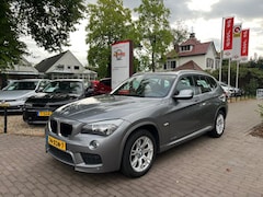 BMW X1 - SDRIVE 20I BUSINESS 184PK AUTOMAAT / SCHUIFDAK / LEDER