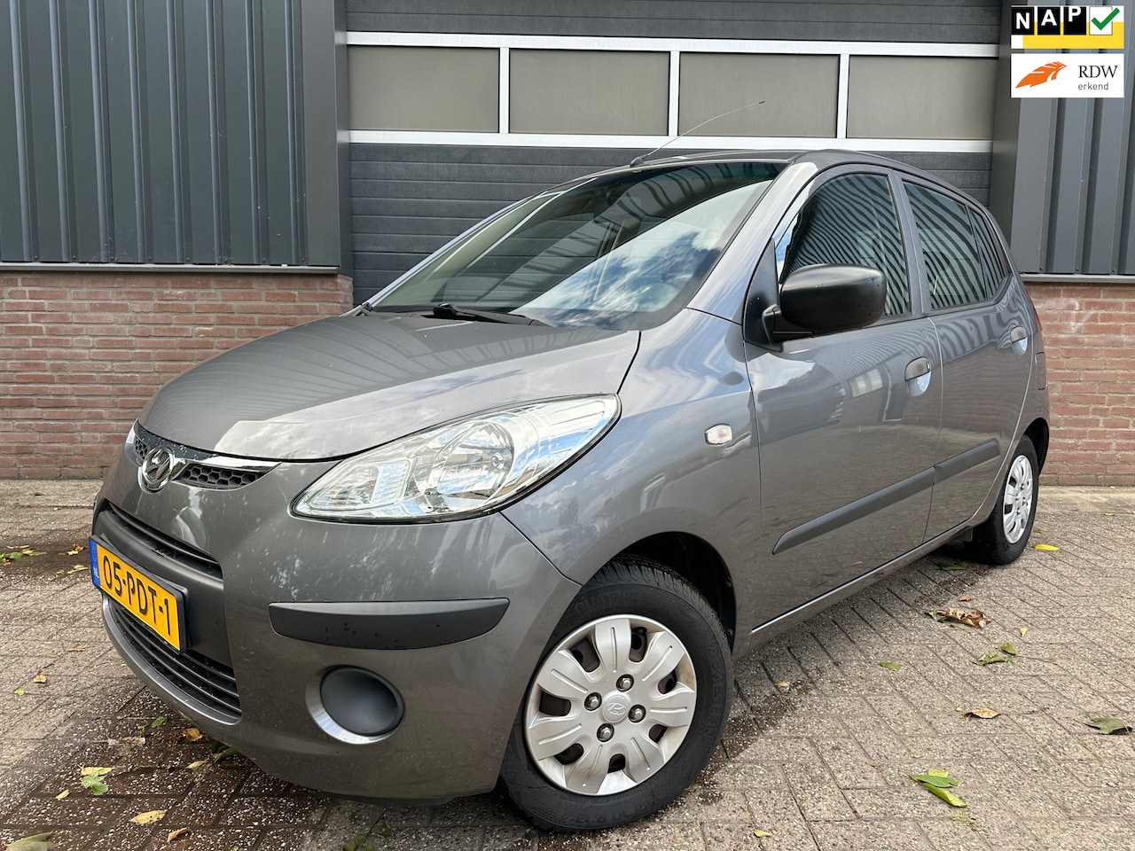 Hyundai i10 - 1.1 Active Cool Nieuwe distributie en koppeling - AutoWereld.nl