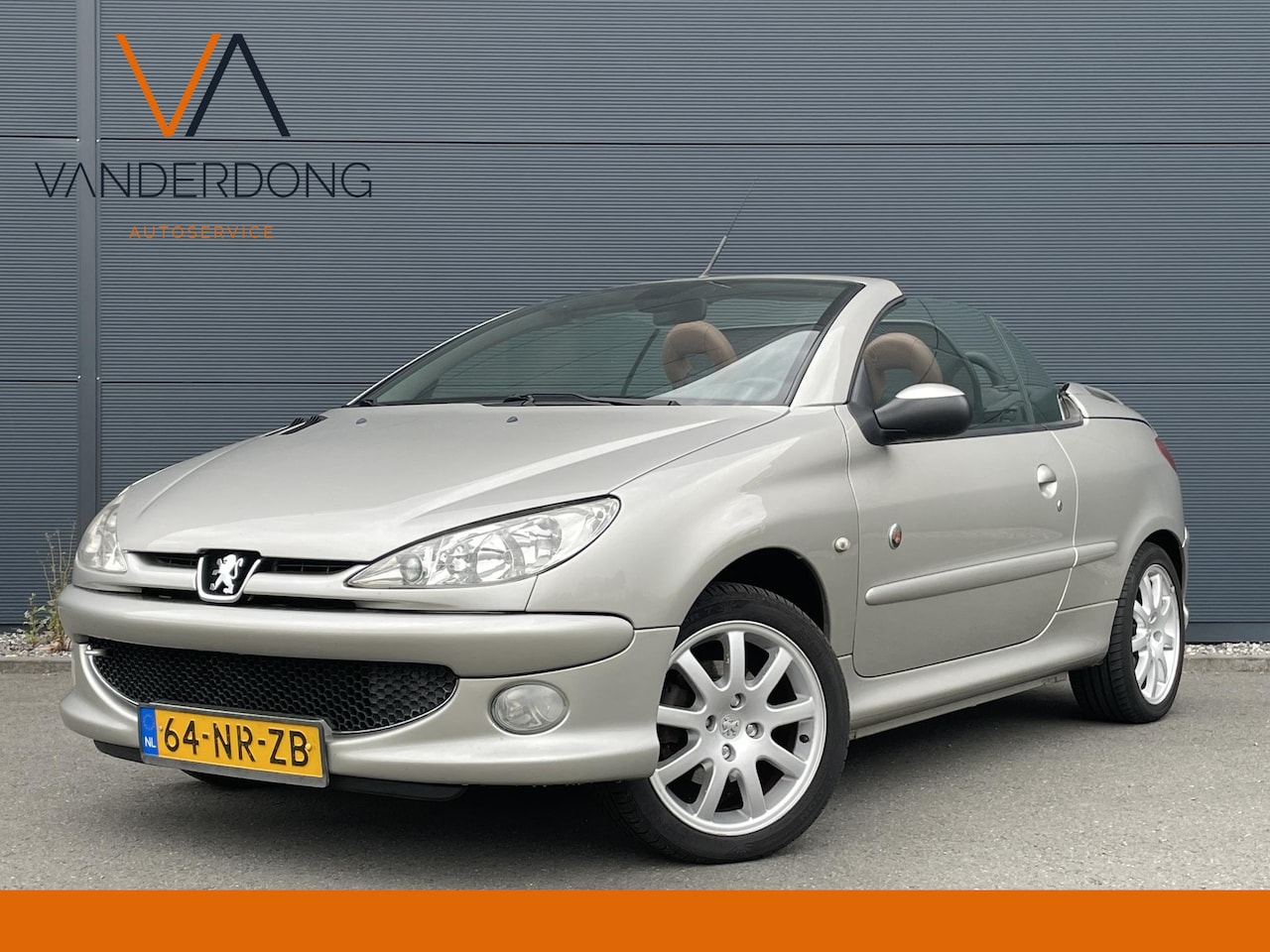 Peugeot 206 CC - 2.0-16V Roland Garros | Nette onderhouden auto - AutoWereld.nl