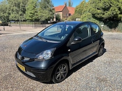 Toyota Aygo - 1.0-12V + LICHTE SCHADE