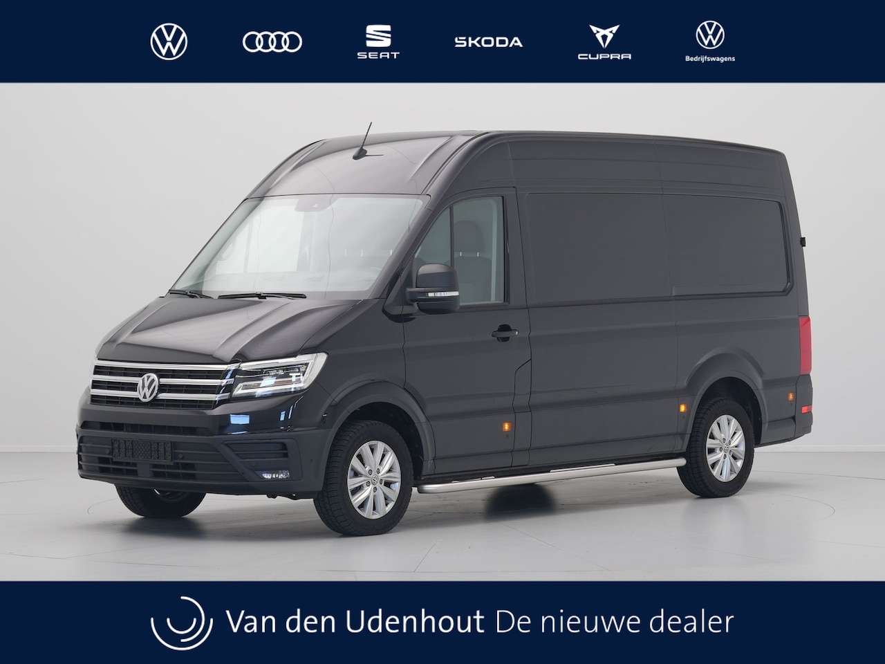 Volkswagen Crafter - 35 2.0 TDI L3H3 Exclusive EURO VI Trekhaak Navigatie Camera Acc Pdc Stoel/Stuurverwarming - AutoWereld.nl