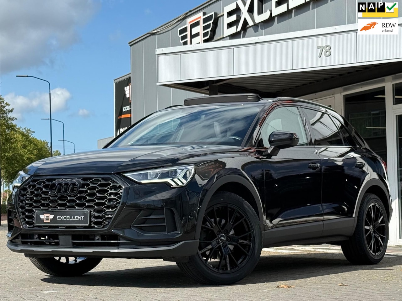 Audi Q3 - 35 TFSI S-Tronic| Black Edition| Pano|Camera - AutoWereld.nl