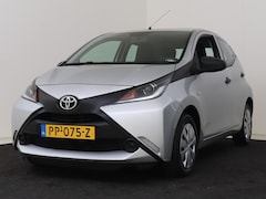 Toyota Aygo - 1.0 VVT-i x-fun I Airco I 5 Deurs I Zuinig I Centrale vergrendeling met afstandsbediening