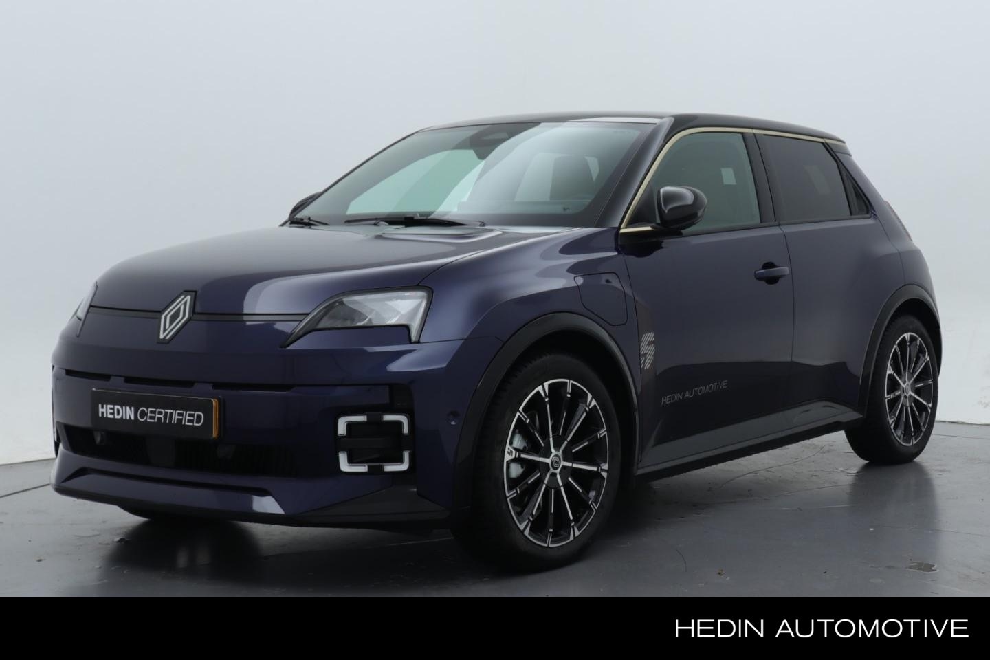 Renault 5 - comfort range iconic cinq 52 kWh - AutoWereld.nl