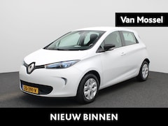 Renault Zoe - R90 Life 41 kWh | Navi | Cruise Control | Airco | Parkeersensoren Achter | Bi-Xenon |