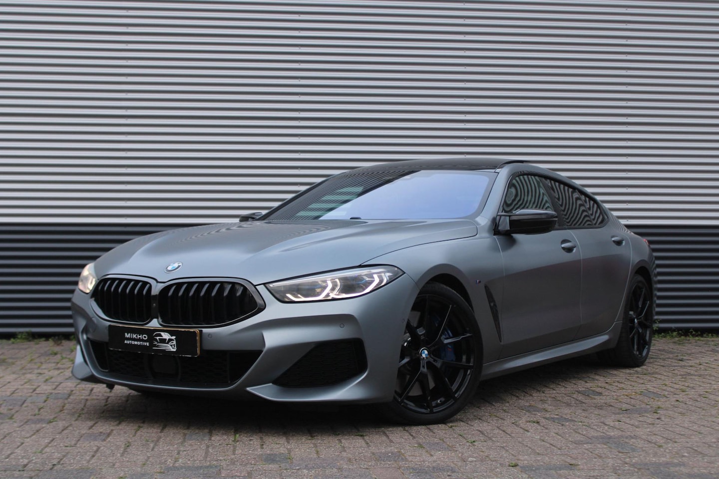 BMW 8-serie Gran Coupé - 840i xDrive M | Panoramadak | Carbon Cuore | Bowers & Wilkens | 360 camera | Sfeerverlicht - AutoWereld.nl