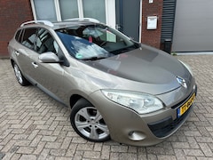 Renault Mégane Estate - 1.4 TCe Dynamique / Scherm / PDC / Clima / Cruise