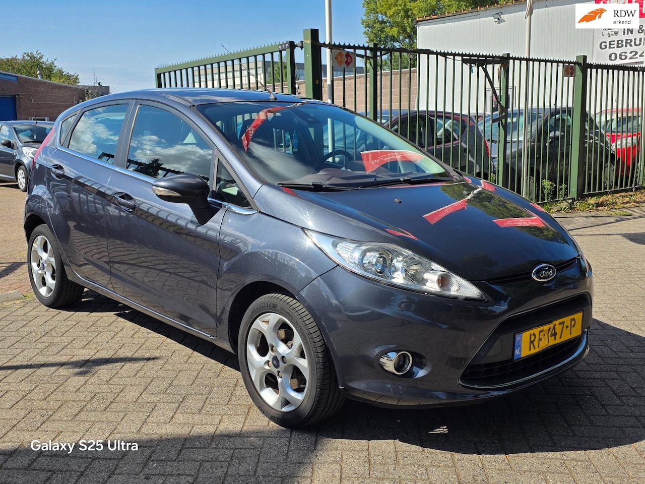 Ford Fiesta - 1.25 Trend airco elektrische ramen cv op afs - AutoWereld.nl