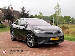 Volkswagen ID.5 - Pro 77 kWh | Trekhaak | Camera | Apple Carplay | Warmtepomp | Sfeerverlichting | NL-Auto |