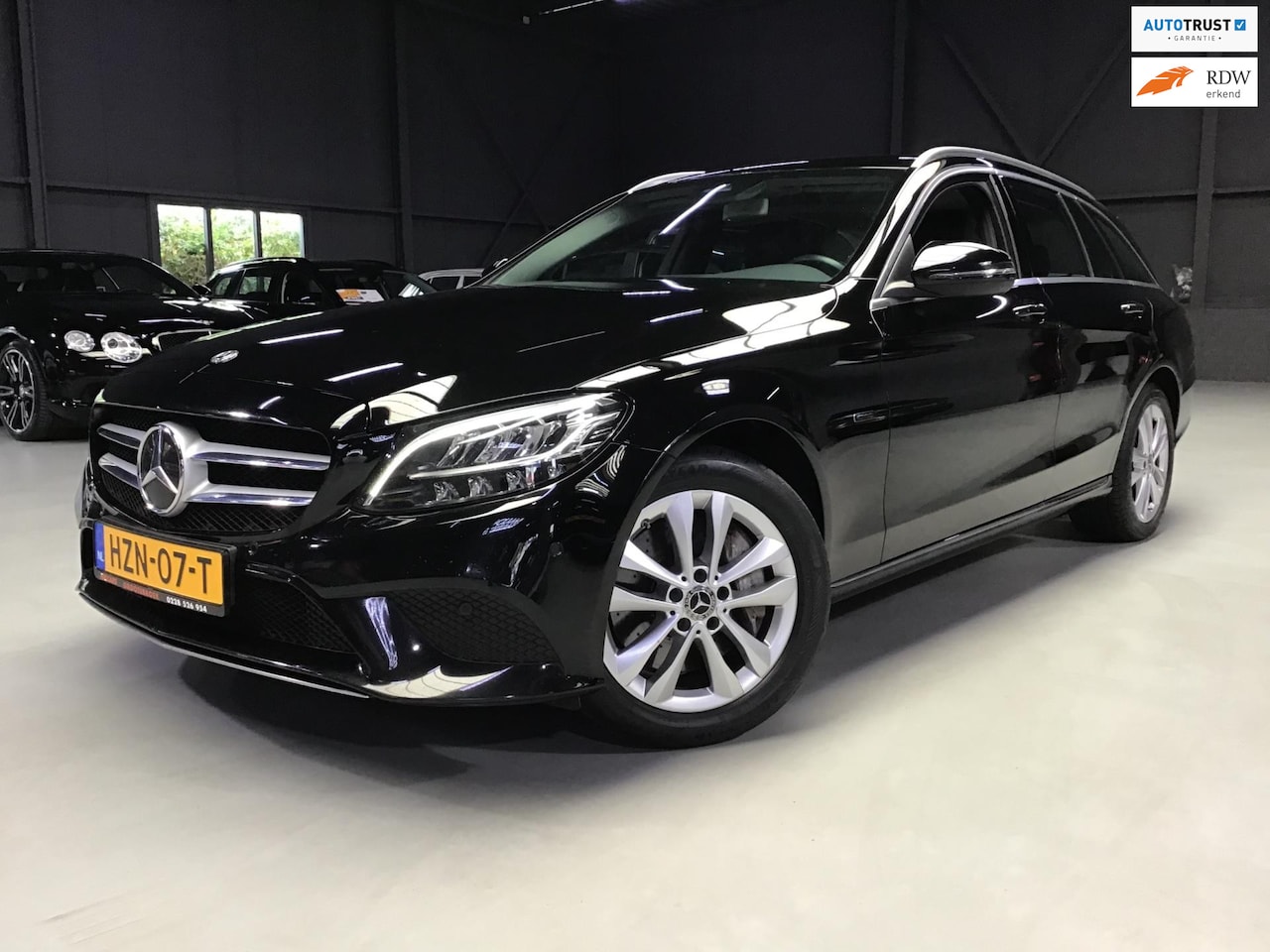 Mercedes-Benz C-klasse Estate - 300 e Business Solution Luxury I 2e Eigen I Clima I Led I Cruise I Elec Koffer I Stoelverw - AutoWereld.nl