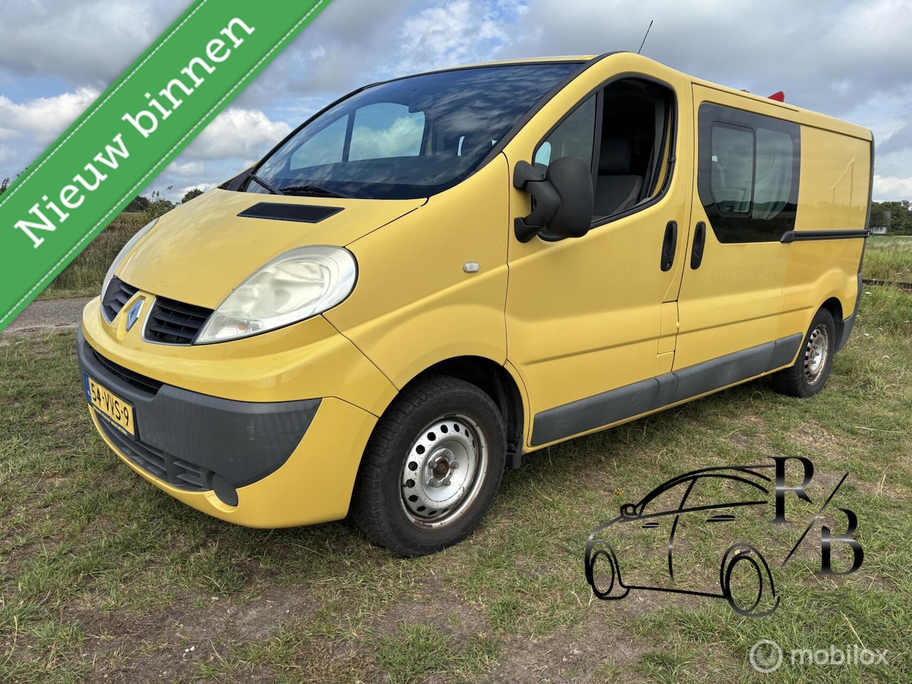 Renault Trafic - bestel 2.0 dCi T29 L2H1 DC Générique AIRCO NAVI - AutoWereld.nl