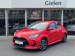 Toyota Yaris - 1.5 Hybrid Dynamic Plus | Stoelverwarming, 16 inch, Keyless, Apple Carplay/Android auto, C