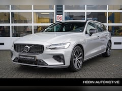 Volvo V60 - 2.0 T6 Plug-in hybrid AWD Plus Dark Harman Kardon Audio | Trekhaak | Verwarmbare voorruit|