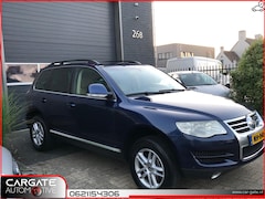 Volkswagen Touareg - 3.0 V6 TDI Highline+|Trekhaak|Leer|