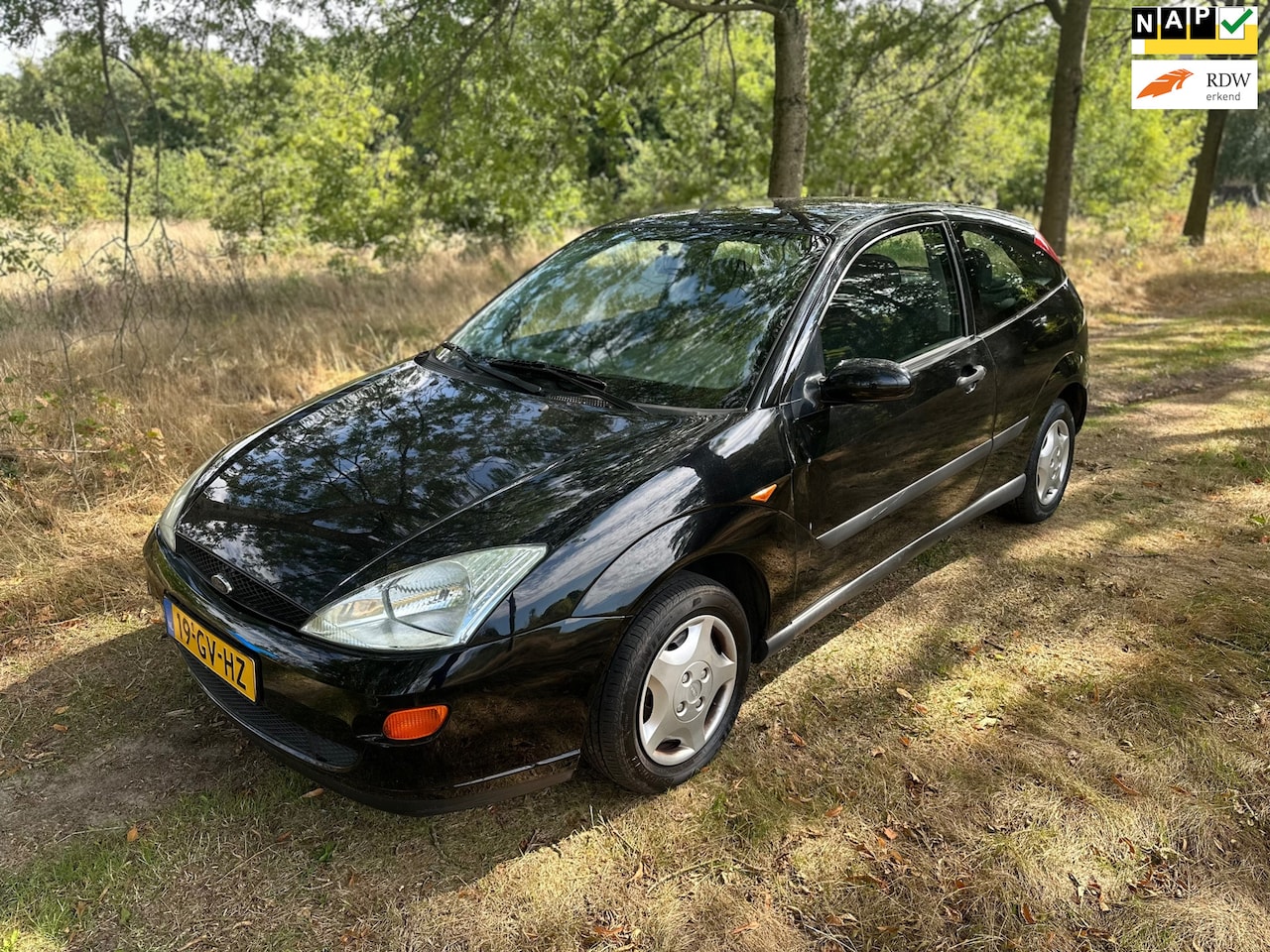 Ford Focus - 1.4-16V Trend apk t/m 26-05-2026 - AutoWereld.nl