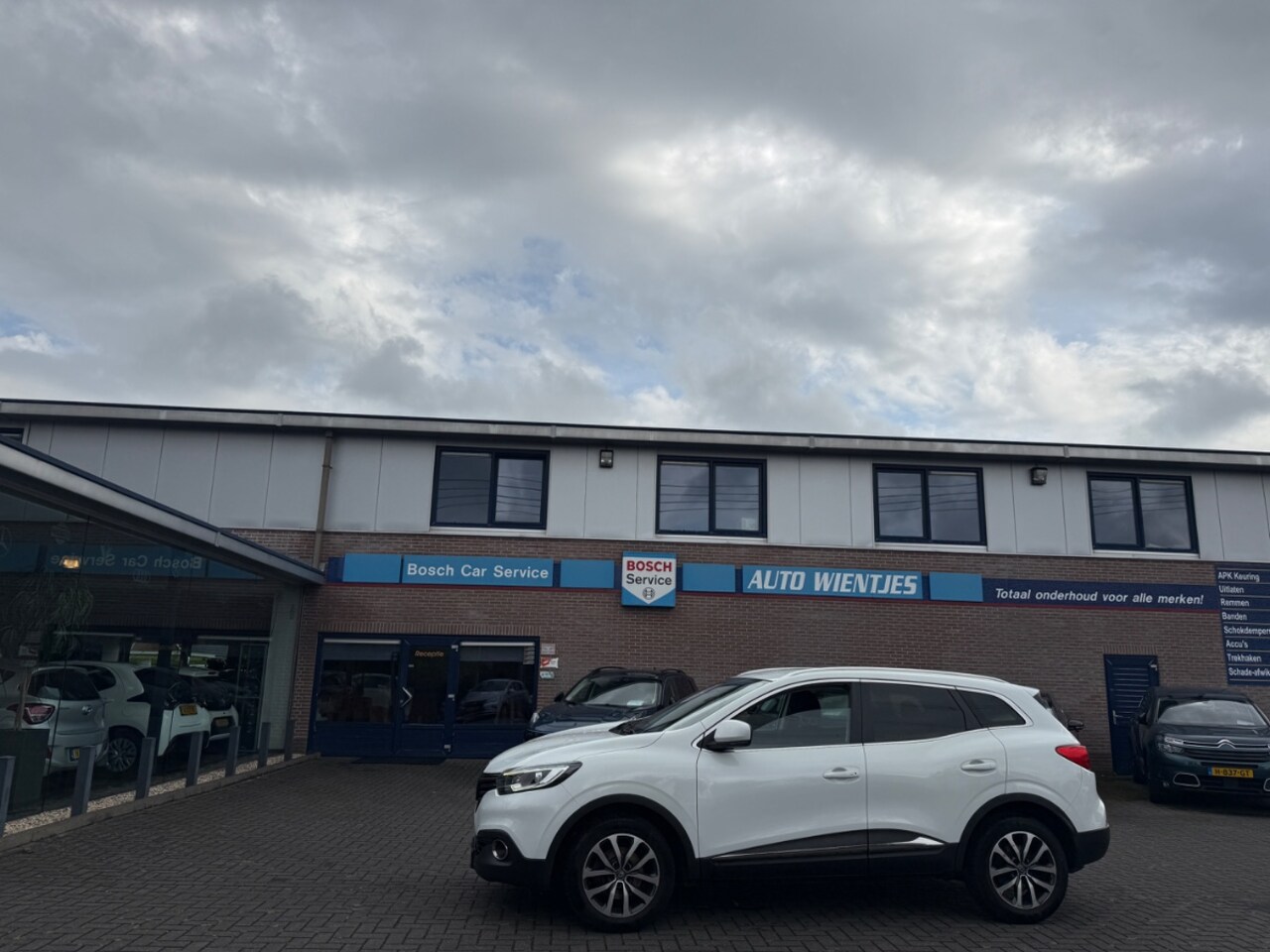 Renault Kadjar - 1.2 TCe Aut 96kw | Limited | Airco-Ecc | Navi - AutoWereld.nl