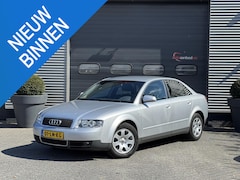 Audi A4 Limousine - 2.0 Exclusive Automaat | Climate Control | Lichtmetalen Velgen | Trekhaak |