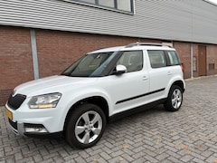 Skoda Yeti - 1.2 TSI Greentech JOY 6 bak Airco