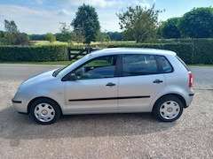 Volkswagen Polo - 1.2-12V Vijf Drs! Climat control! Airco! Met APK.