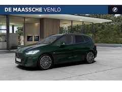 BMW 2-serie Active Tourer - 225xe High Executive M Sport Automaat / Panoramadak / Sportstoelen / Adaptieve LED / M Ada