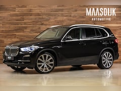BMW X5 - xDrive45e High Exe|Pano|ACC|HUD|Camera|Trekhaak|Laser|