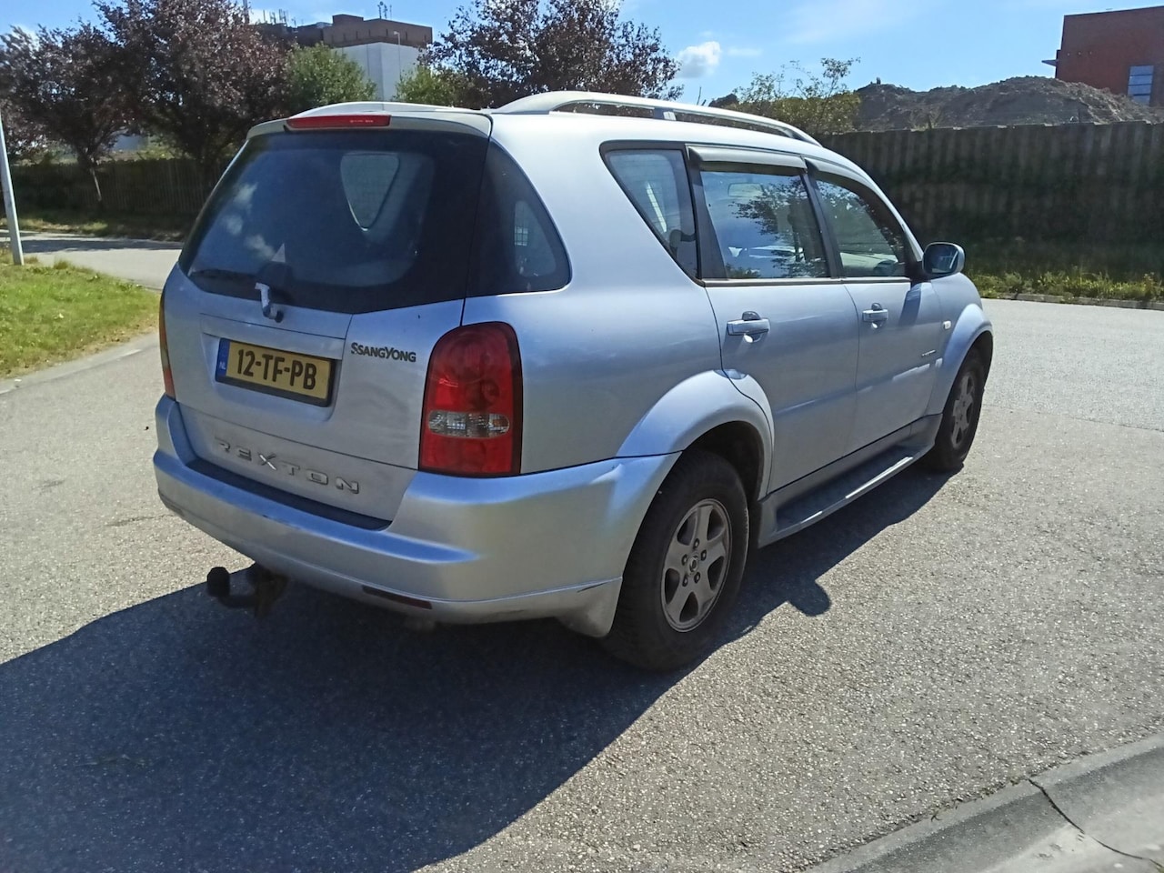 SsangYong Rexton - RX 270 Xdi s motorstoringlampje