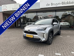 Toyota Yaris Cross - 1.5 Hybrid 130pk Executive Limited dodehoekdetectie / stoelverwarming / stuurwielverwarmin