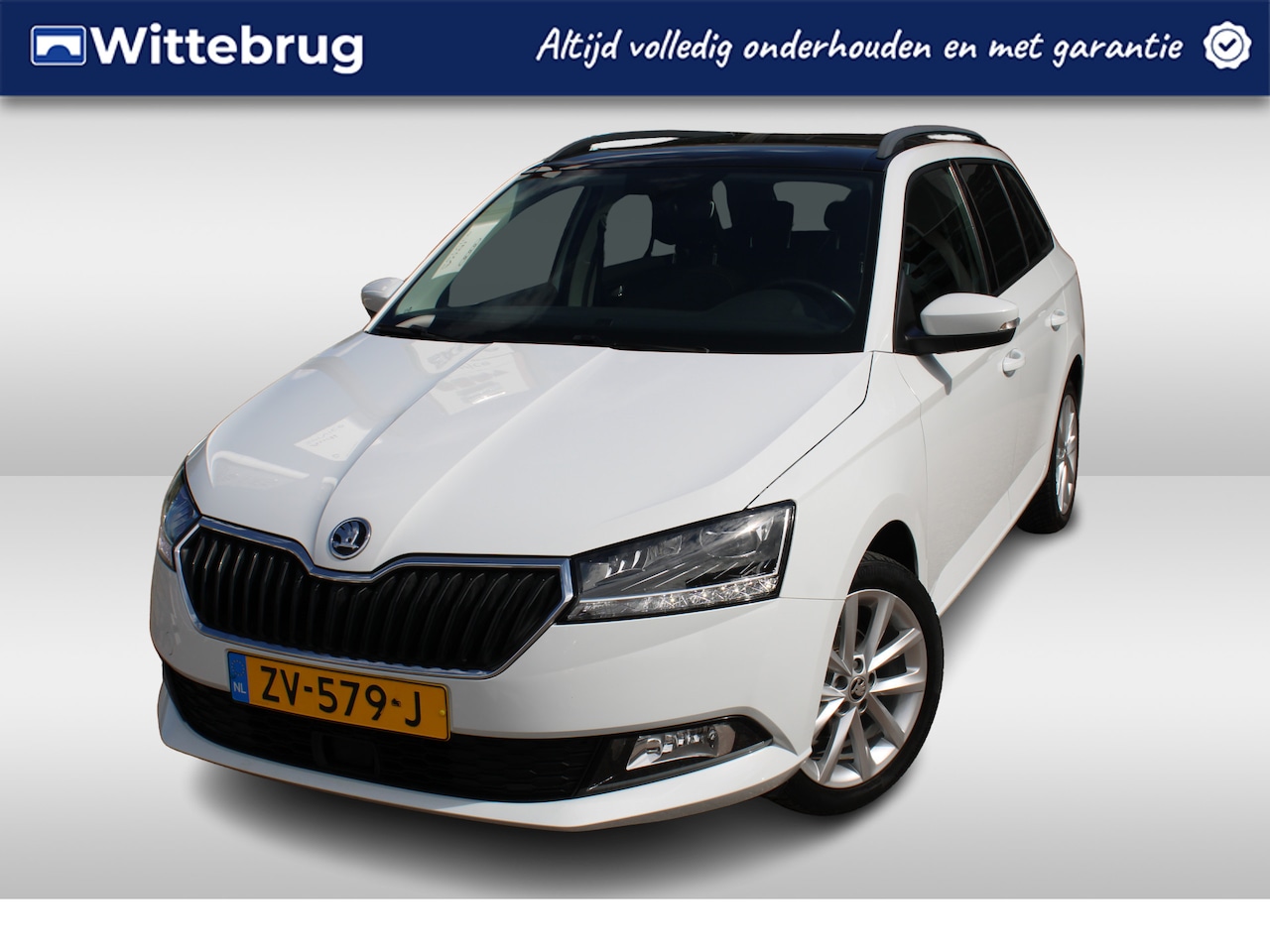Skoda Fabia Combi - 1.0 MPI 75pk Business Edition / Panoramadak / LED / Navigatie / Climate Control / Parkeers - AutoWereld.nl